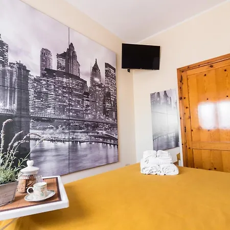 Via Dante Апартаменты